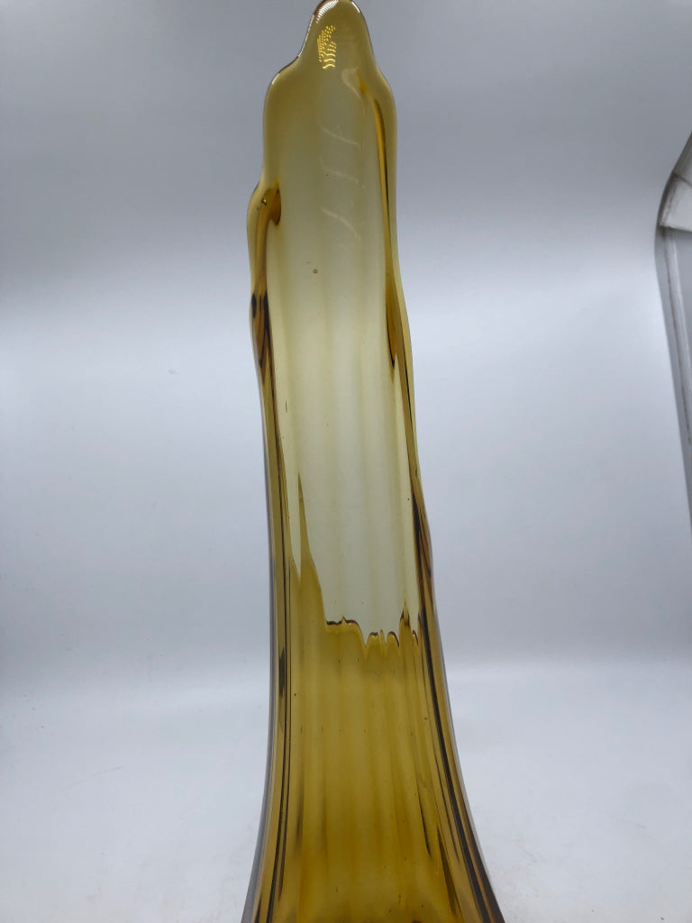 VTG AMBER COLORED SWUNG VASE.