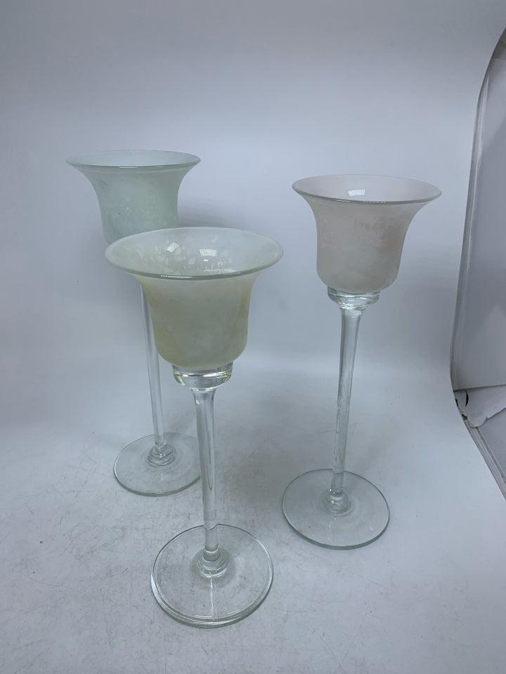 3 FOOTED TEALIGHT CANDLE HOLDERS.