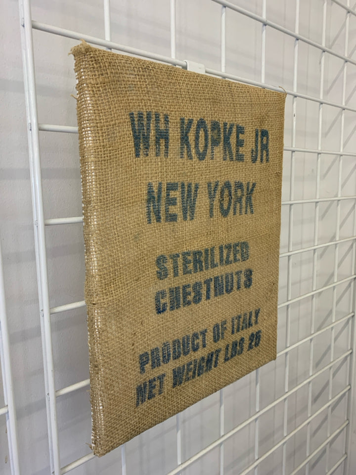 STERILIZED CHESNUT BURLAP WALL ART.