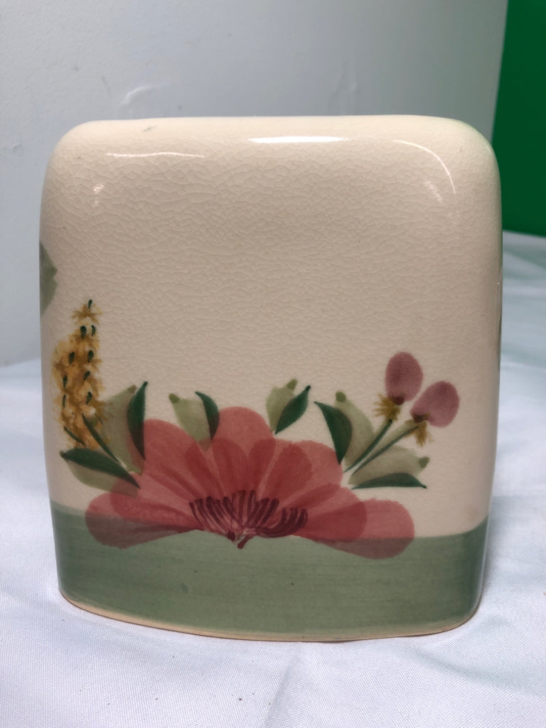 CERAMIC FLORAL TISSUE BOX COVER.