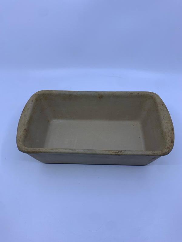 PAMPERED CHEF LOAF PAN STONEWARE.