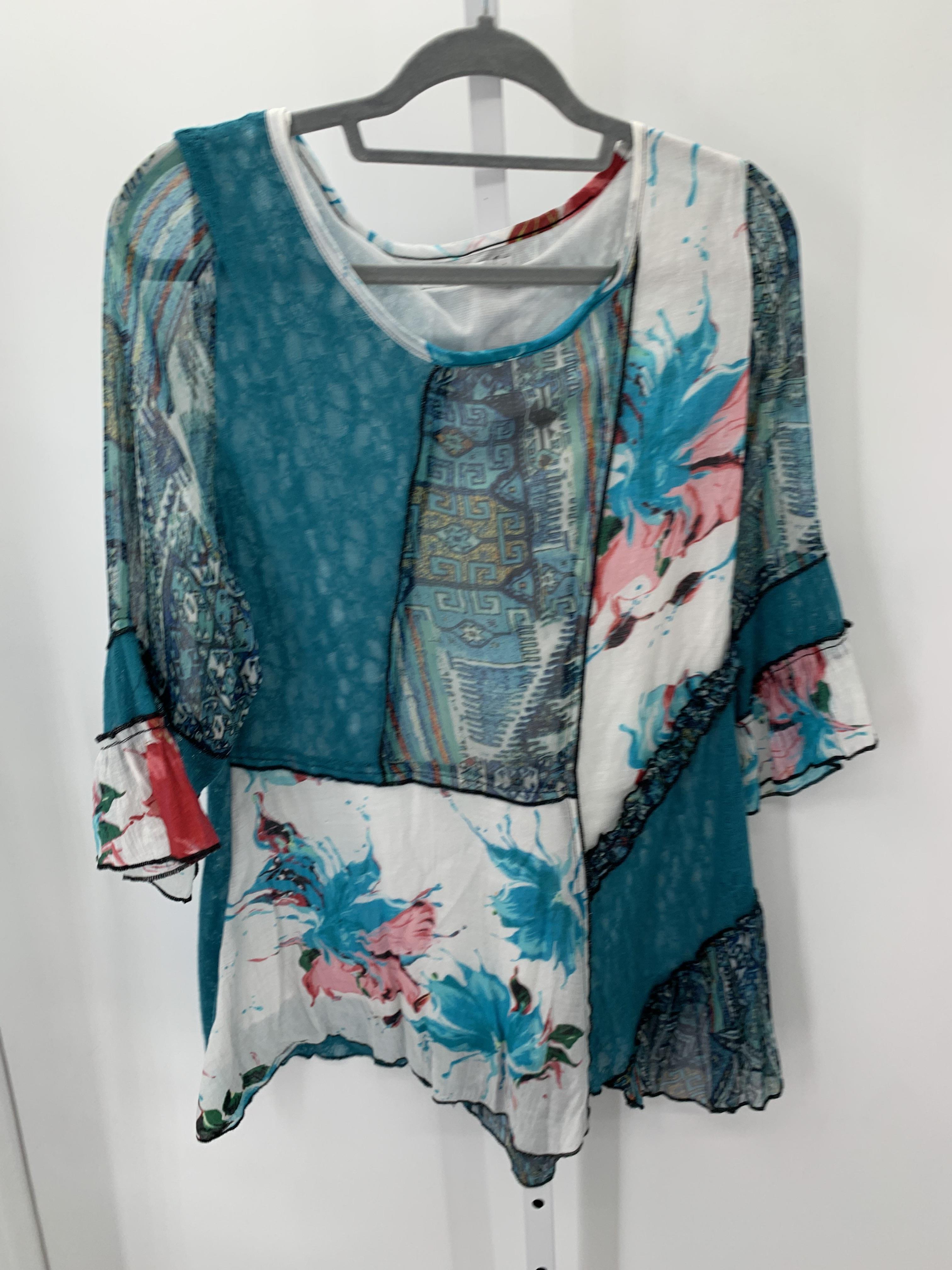 Size Large Misses 3/4 Sleeve Shirt