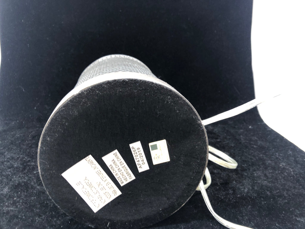 GREY CYLINDER PIERCED METAL LAMP.