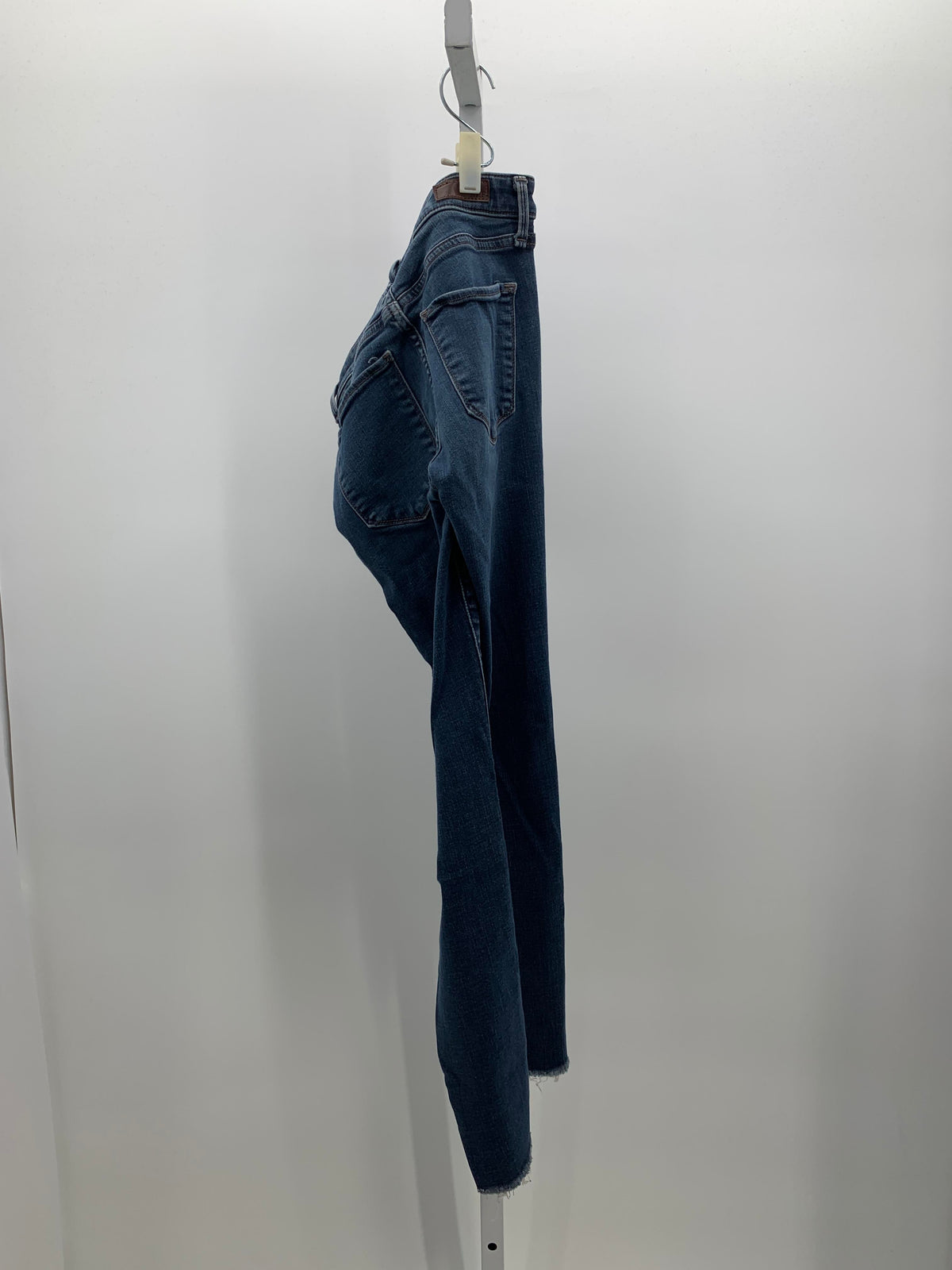 Abercrombie Size 2 Long Juniors Jeans