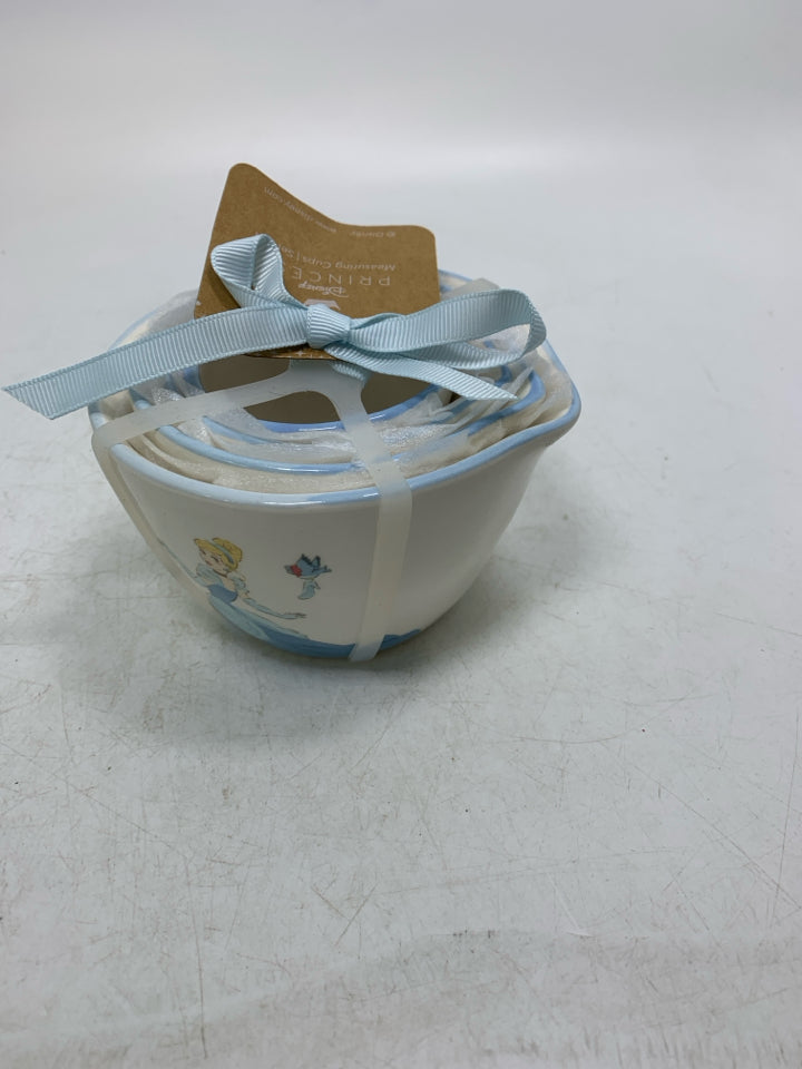 NIP 4 DISNEY CINDERELLA MEASURING CUP NESTING.