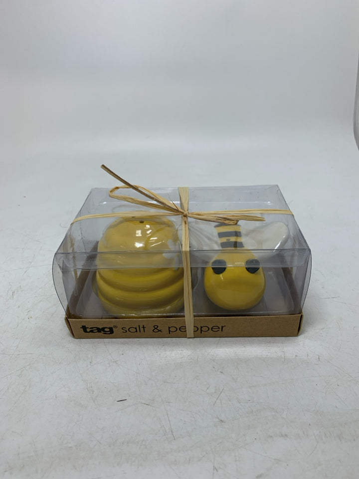 NIP BEE & HIVE SALT/PEPPER SHAKERS.