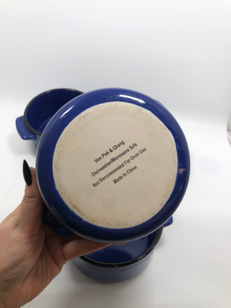 4 BLUE SPECKLE SOUP BOWLS W/BLACK RIM.