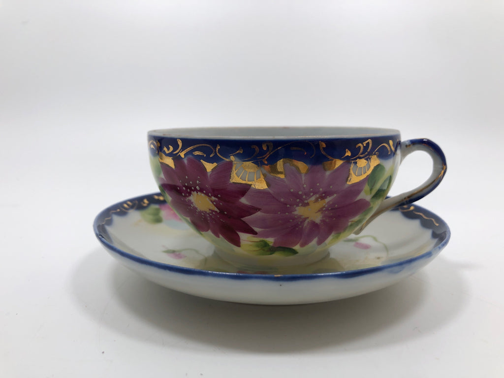 VTG BLUE FLORAL CUP/SAUCER.