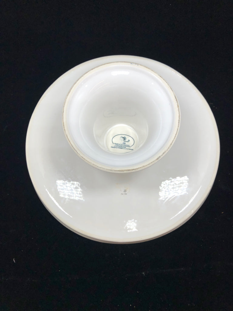 WHITE CERAMIC RAISED CAKE STAND.