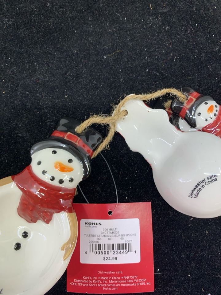 NWT SNOWMEN MEASURING SPOONS.
