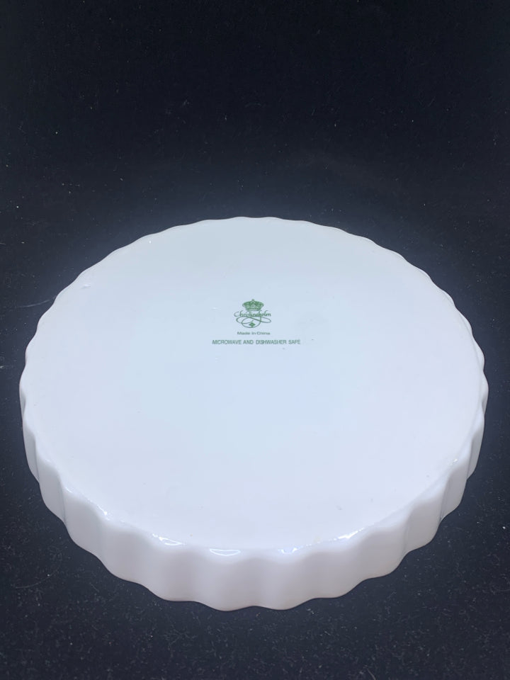 WHITE ROSE QUICHE/ TART DISH.
