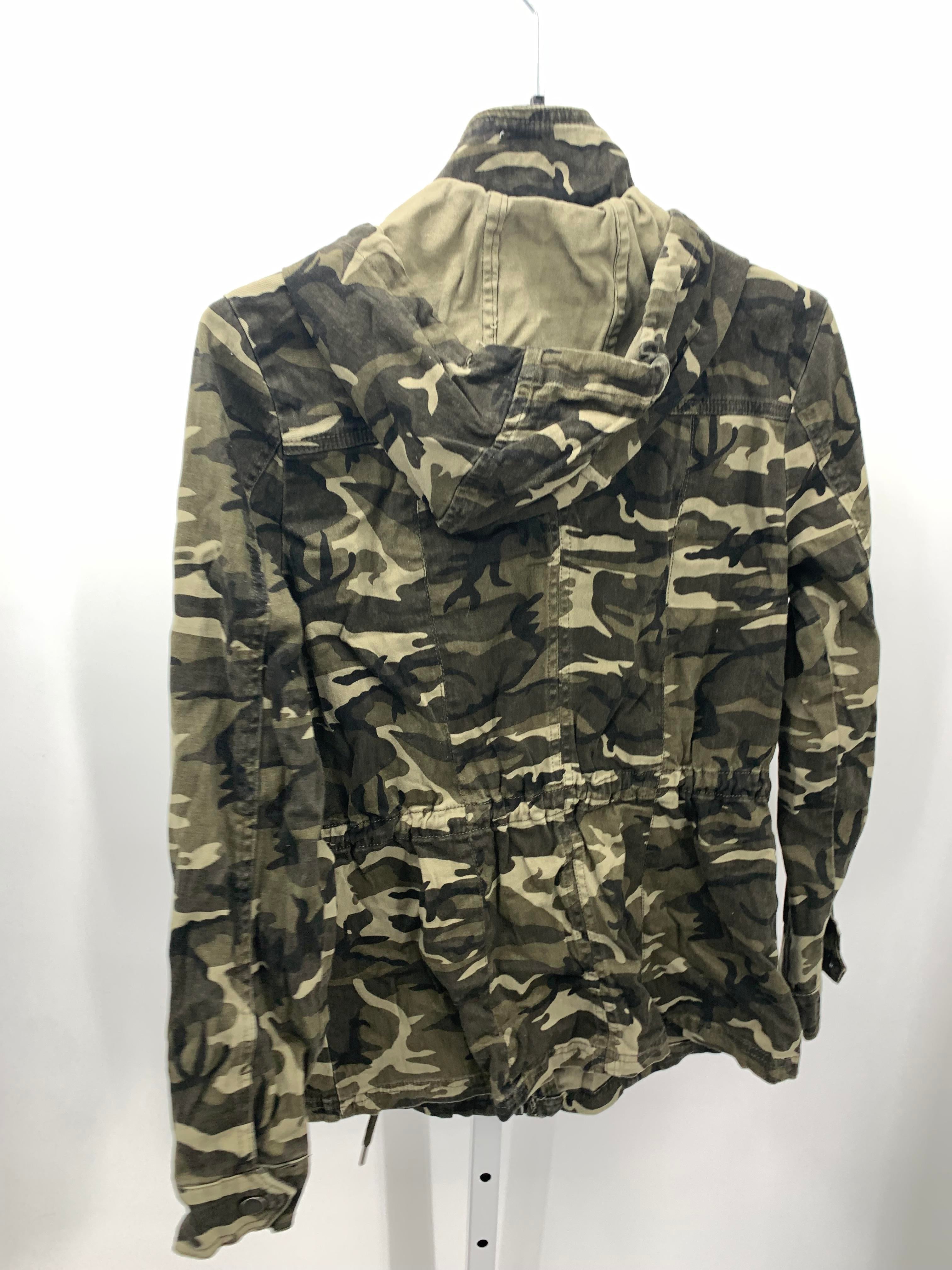 Size Medium Juniors Jacket