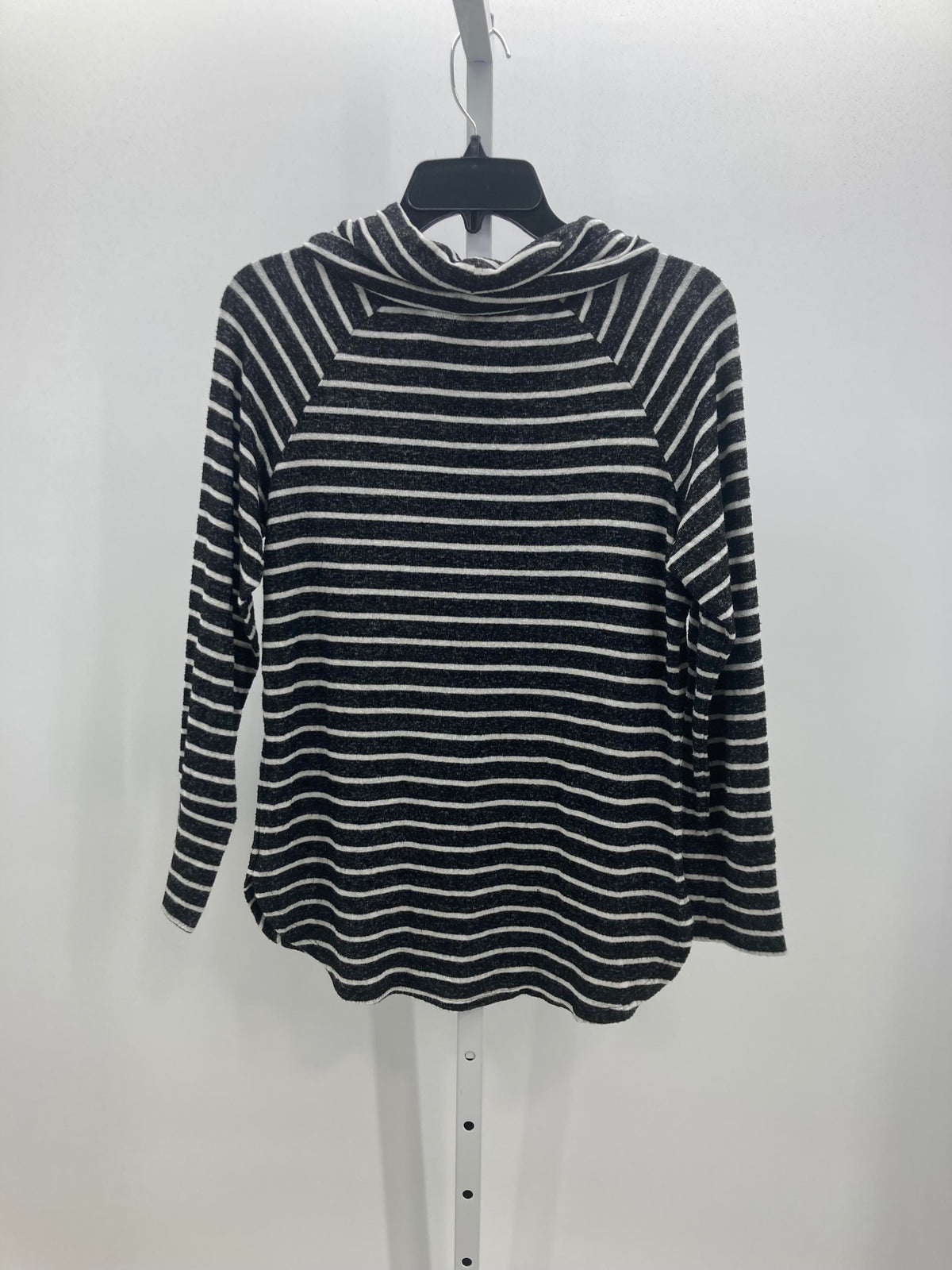41 Hawthorn Size Small Petite Petite Long Sleeve Shirt
