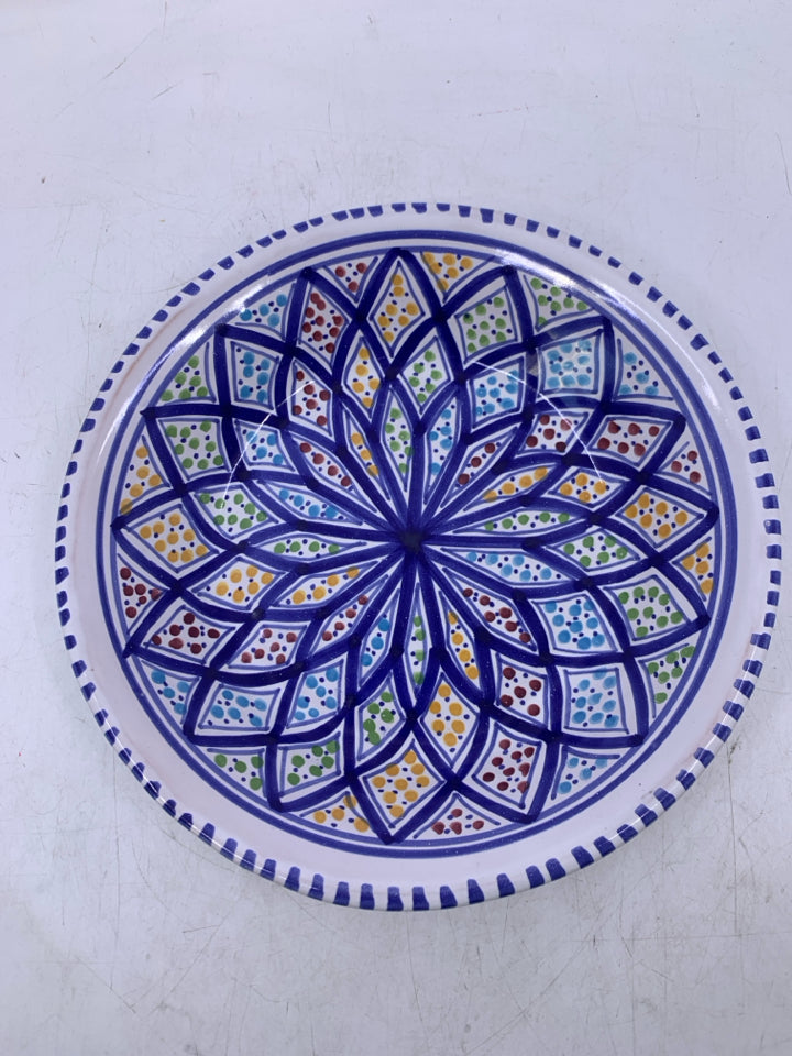 COLORFUL PAINTED SMALL PIE PLATE.
