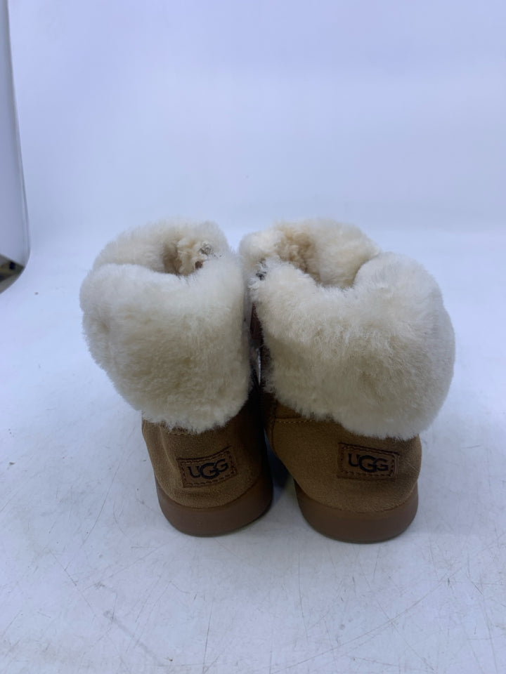 UGG Size 8 Winter Boots