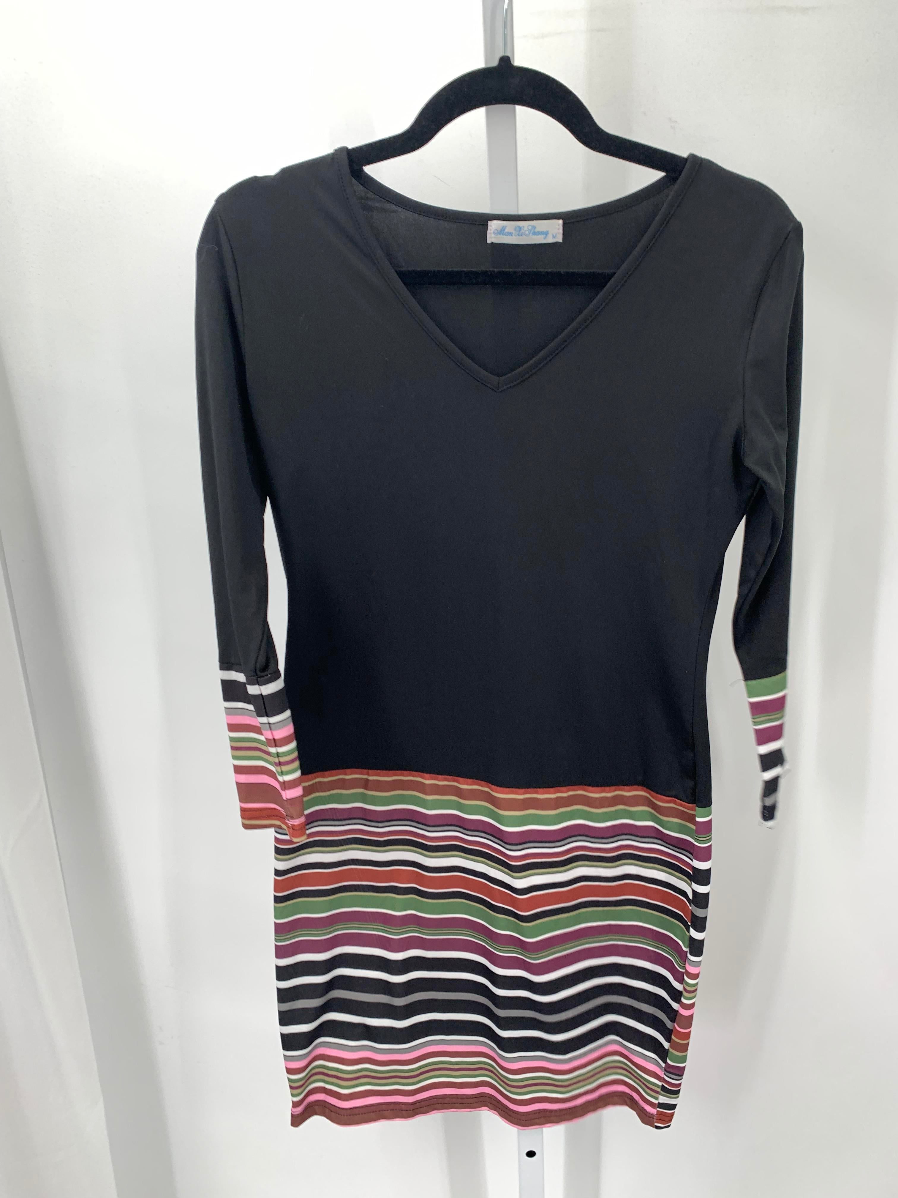 Size Medium Misses 3/4 Sleeve Dress