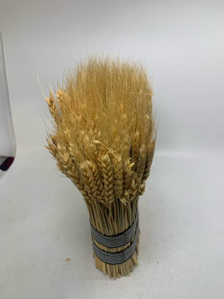 OVAL BUNDLE OF WHEAT.