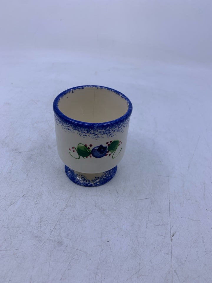 FOOTED BLUE SPONGE W/ BLUEBERRIES EGG CUP.