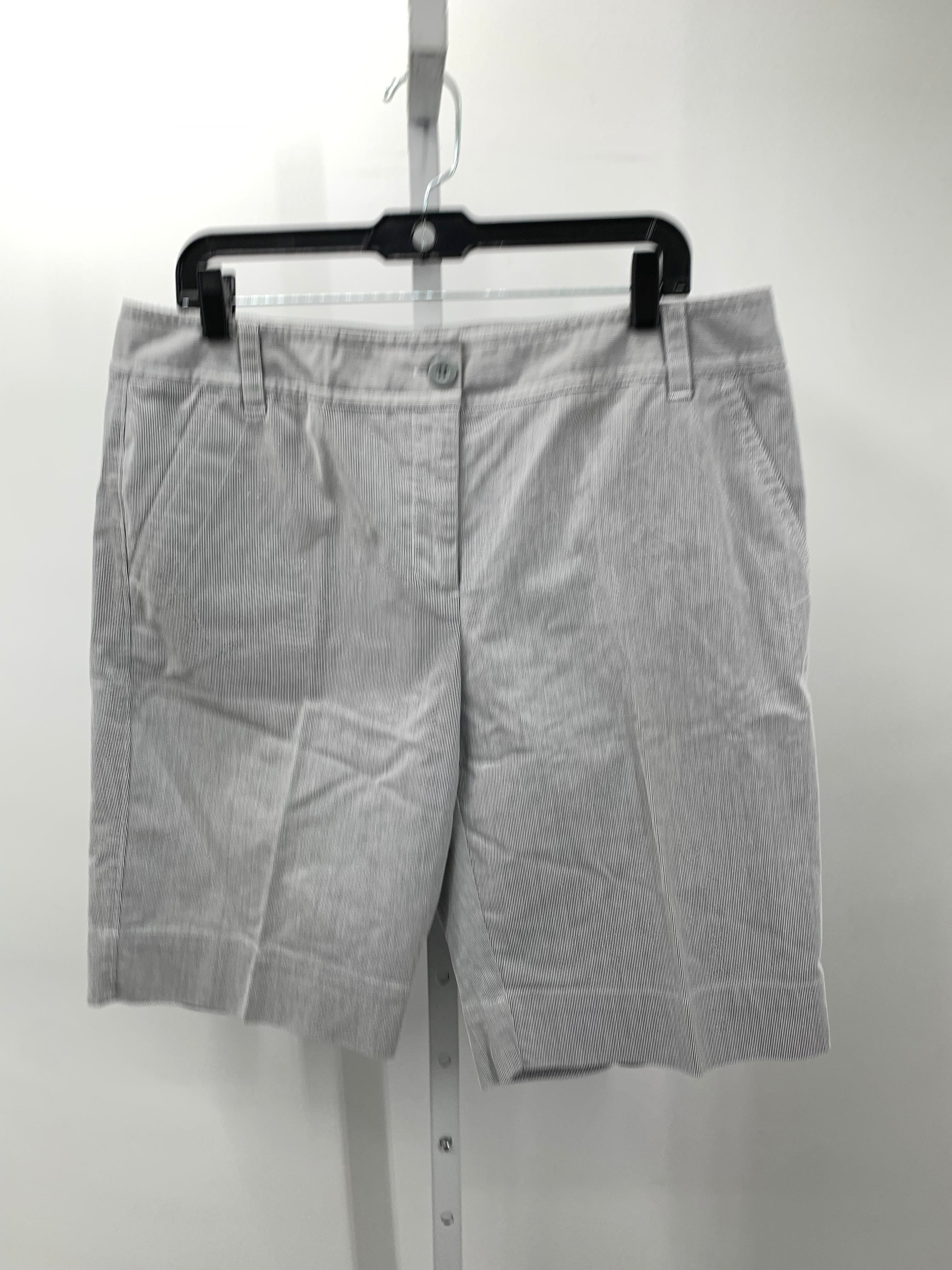 Apostrophe Size 14 Misses Shorts