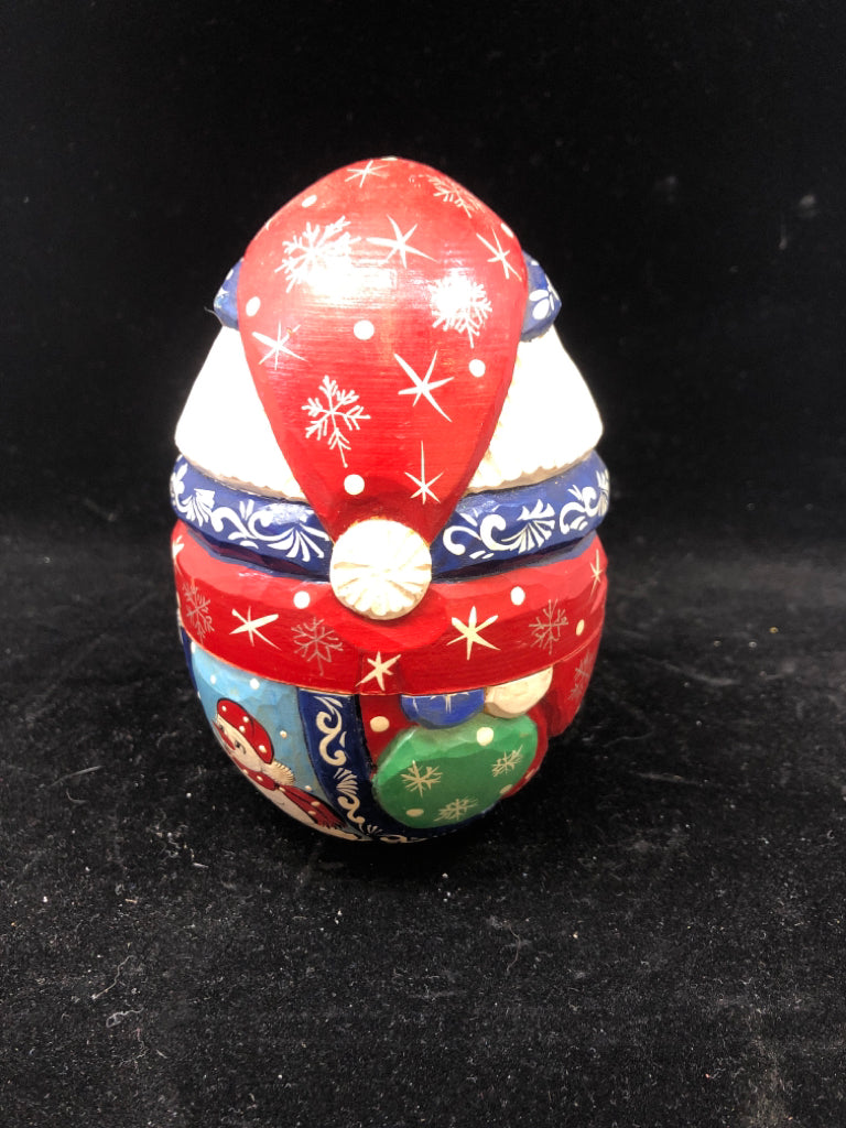 3PC HAND-CARVED SANTA NESTING DOLLS.