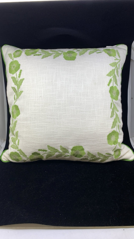 GREEN WHITE PILLOW W/ FLOWERS.