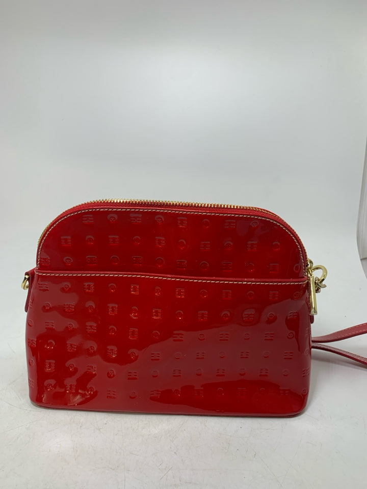 Arcadia Red Patent Lego Embossed Zip Top Shoulder Bag *Minor Interior Stains