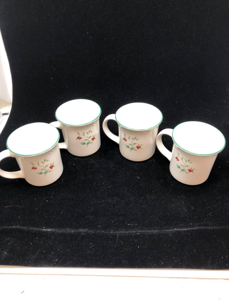 4 PFALTZGRAFF WINTERBERRY MUGS.