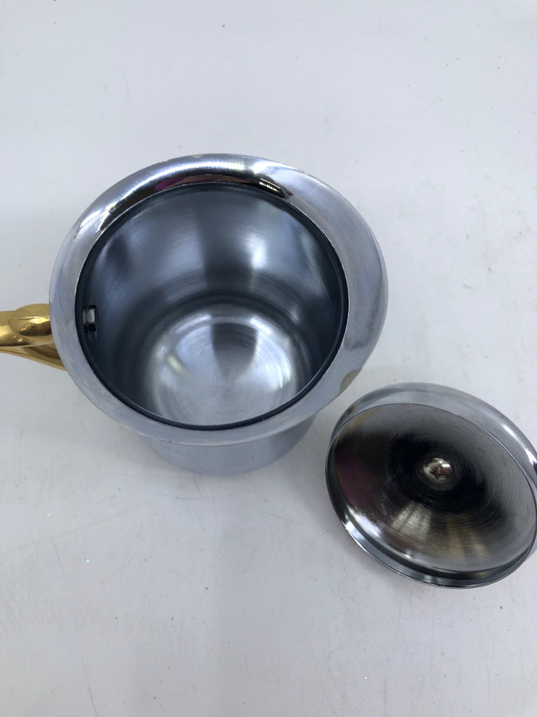 3PC VTG METAL SUGAR AND CREAMER SET W TRAY.
