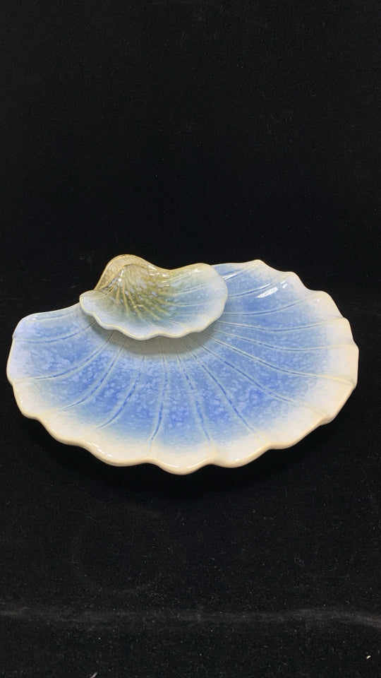 GLAZED SEASHELL CHIP N DIP DISH.