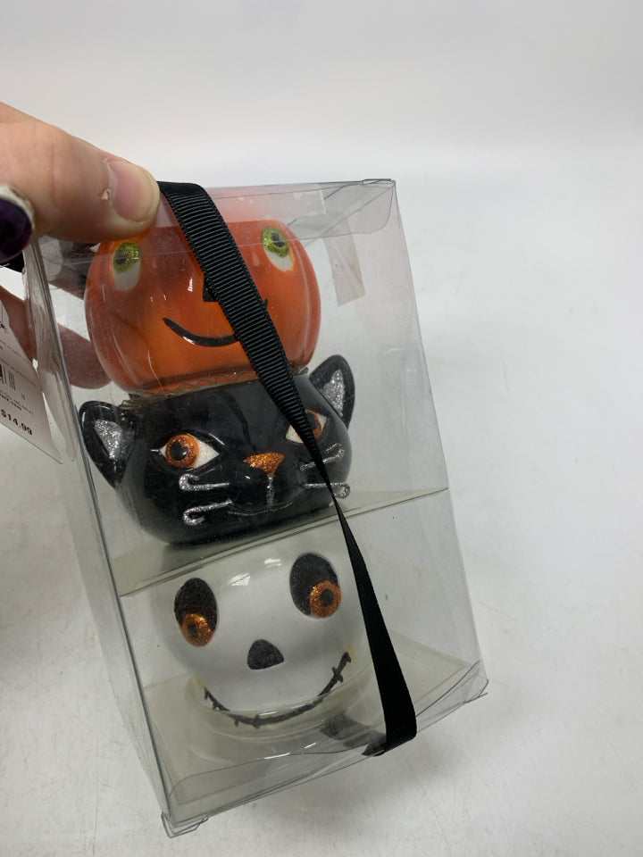 3 TEA LIGHT HOLDERS IN PACKAGE HALLMARK SKULL,JACKO LANTERN,CAT.