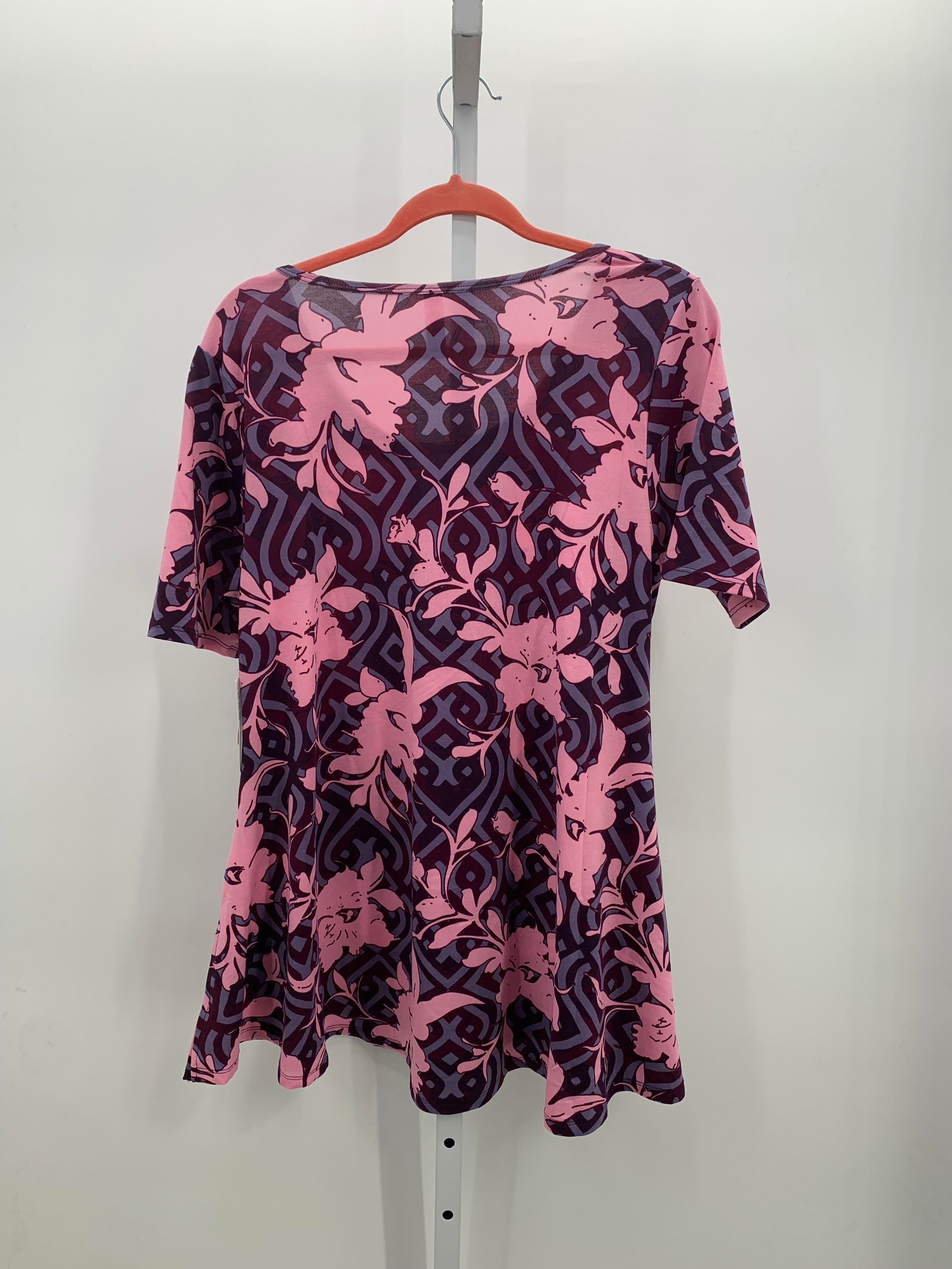 Lularoe Size Medium Misses Short Sleeve Shirt