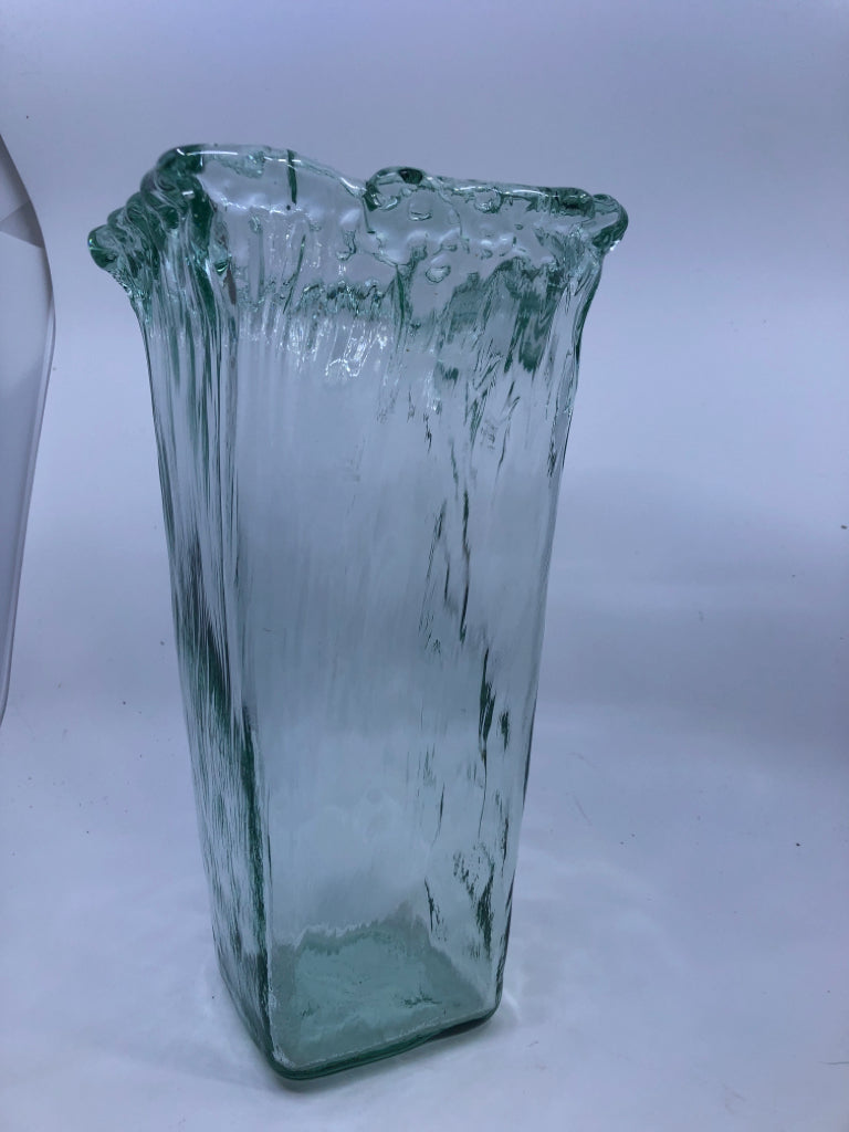 PALE GREEN WAVY GLASS SQUARE VASE.