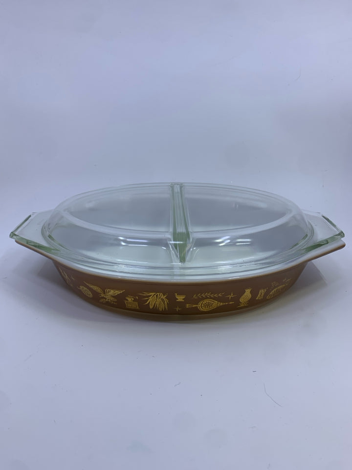 2PC VTG BROWN PYREX DISH GOLD ACCENTS W/DIVIDER & LID.