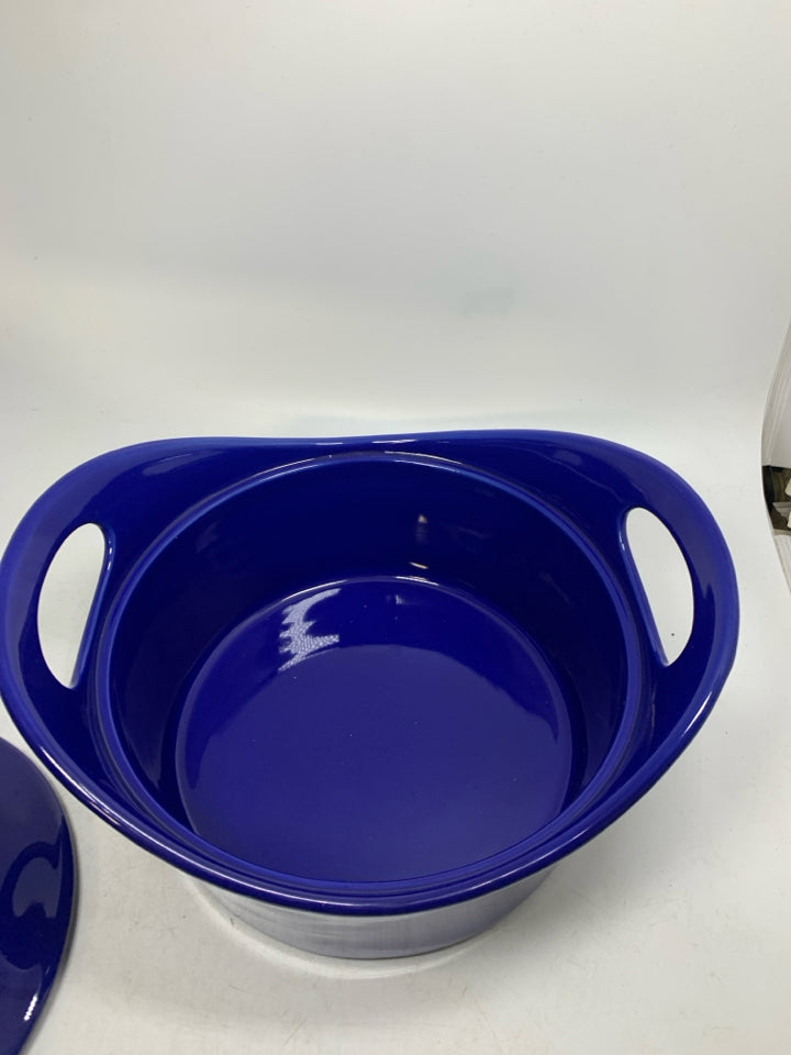 CIRCLE COBALT BLUE COVER DISH W/ HANDLES.