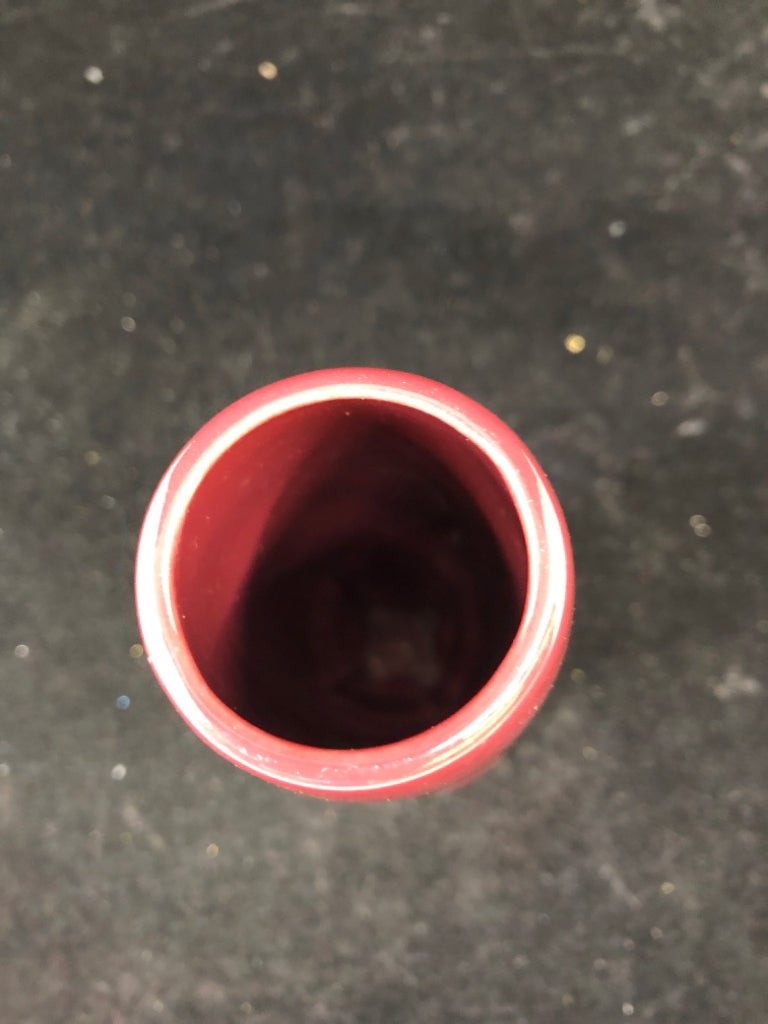 FIESTA RED JUNIPER BUD VASE.