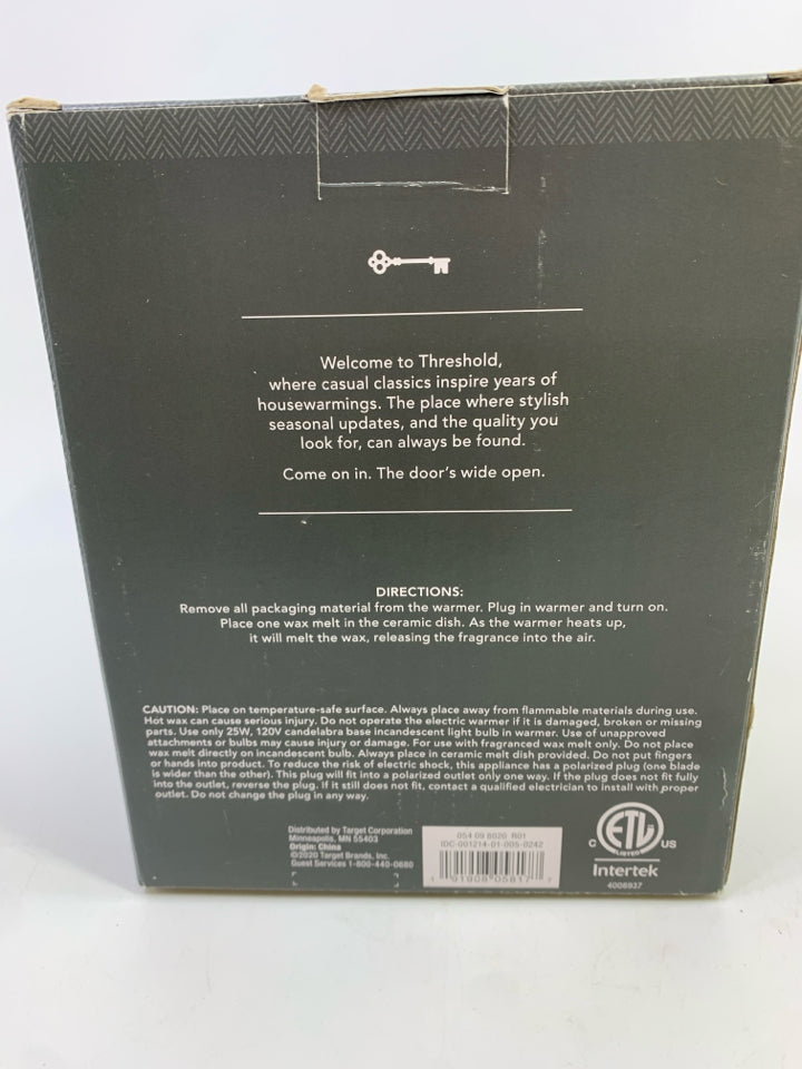 NIB WHITE THRESHOLD WAX WARMER.