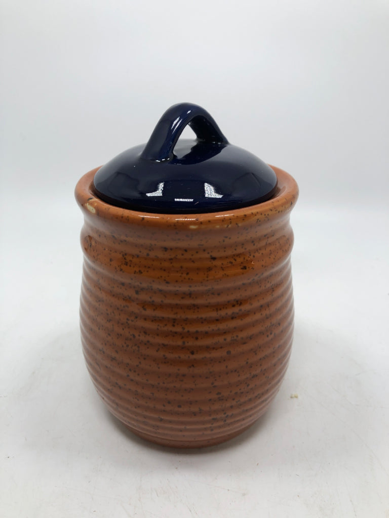 SPECKLED CERAMIC CANISTER W/BLUE LID.