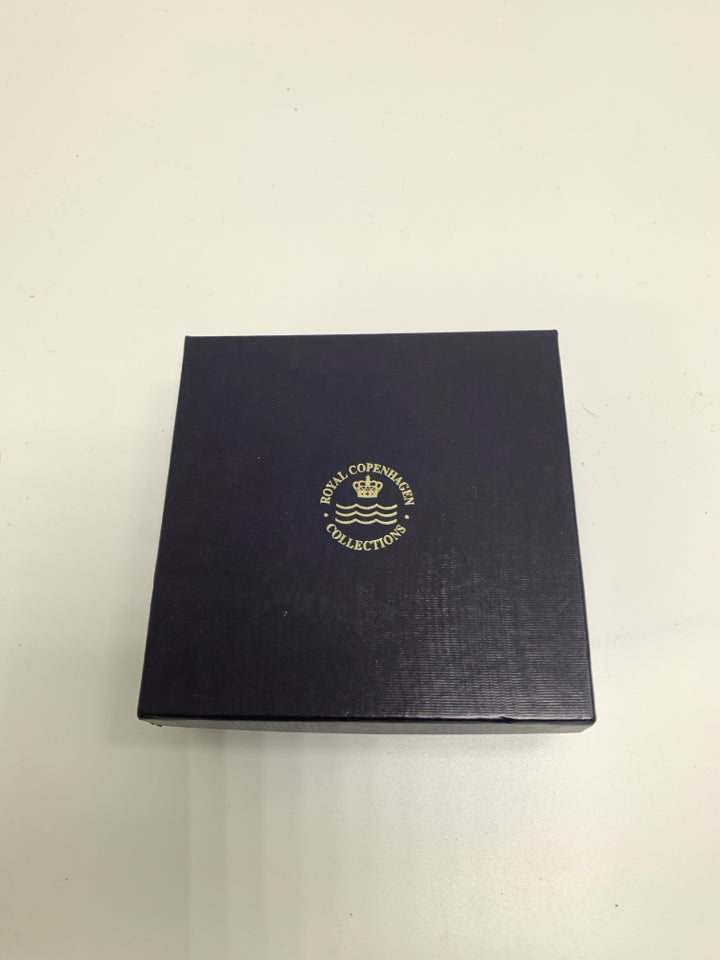 IN BOX NATIONAL TRUST FOR HISTORIC PRESERVATION BRASS HOUSE ORNAMENT ROYAL COPEN