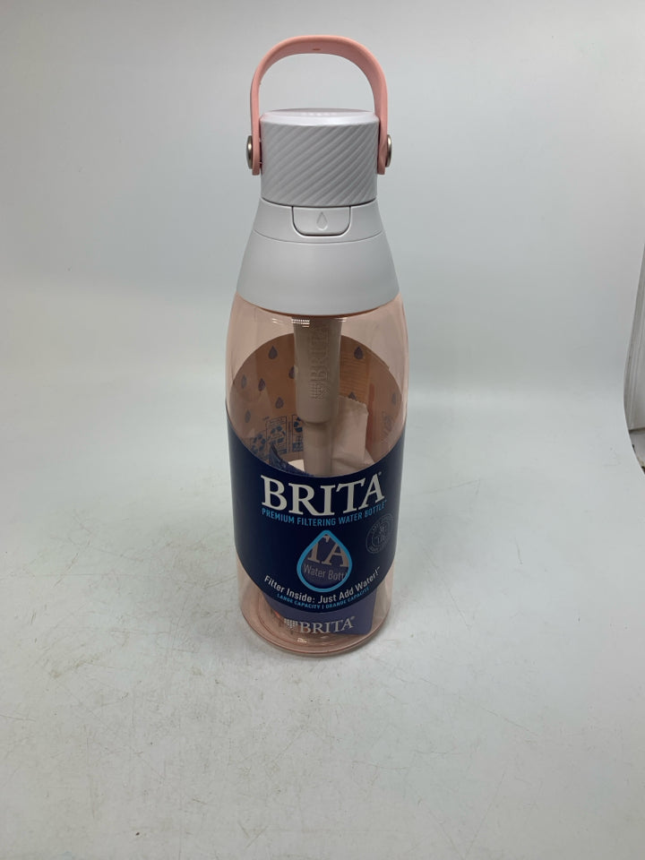 NEW BRITA PREMIUM FILTERING WATER BOTTLE.