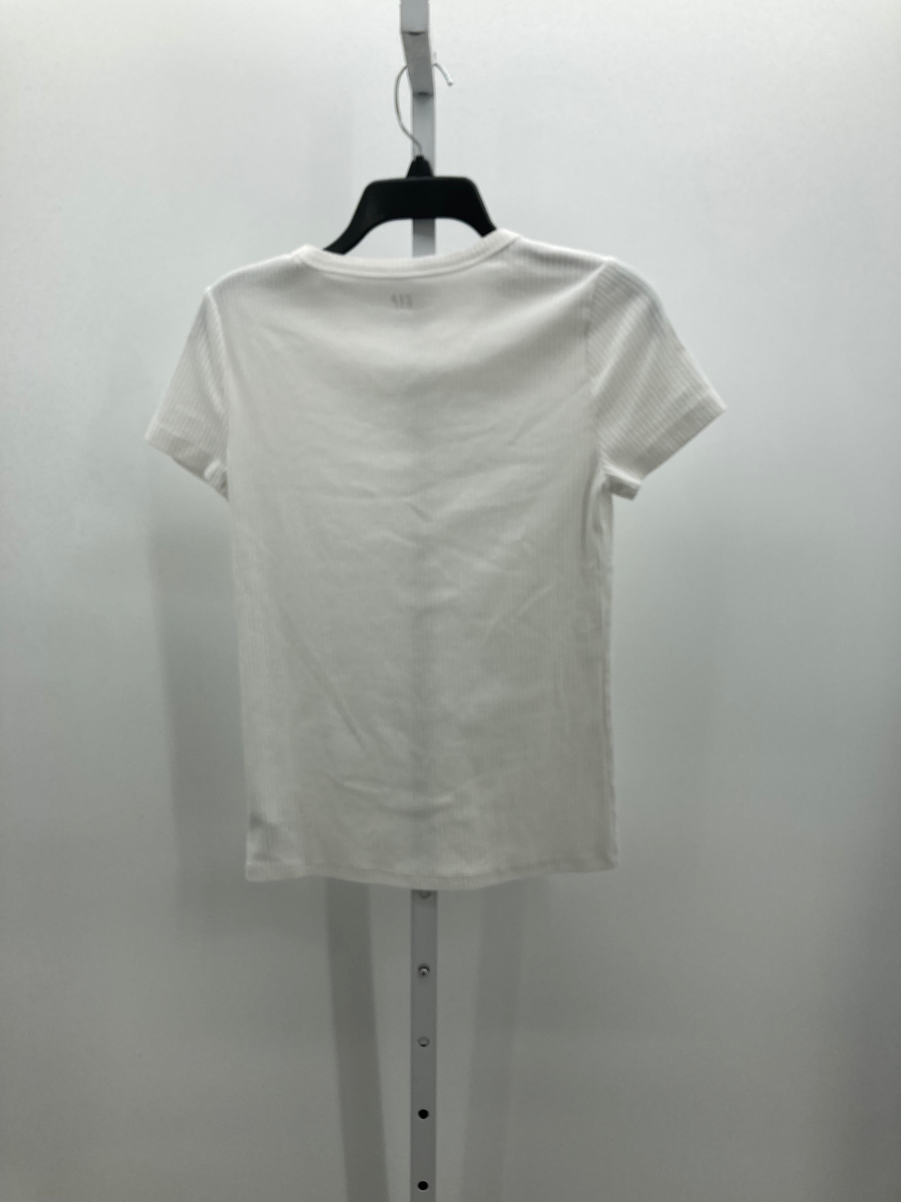 Gap Size Small Misses Short Sleeve Shirt