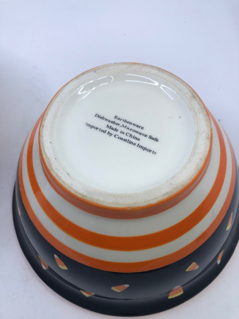 2 CANDY CORN SERVING BOWL.