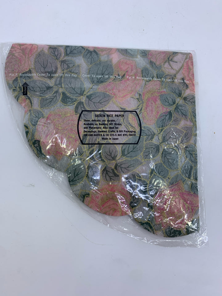 NIP SILKIN RICE PAPER NAPKINS.