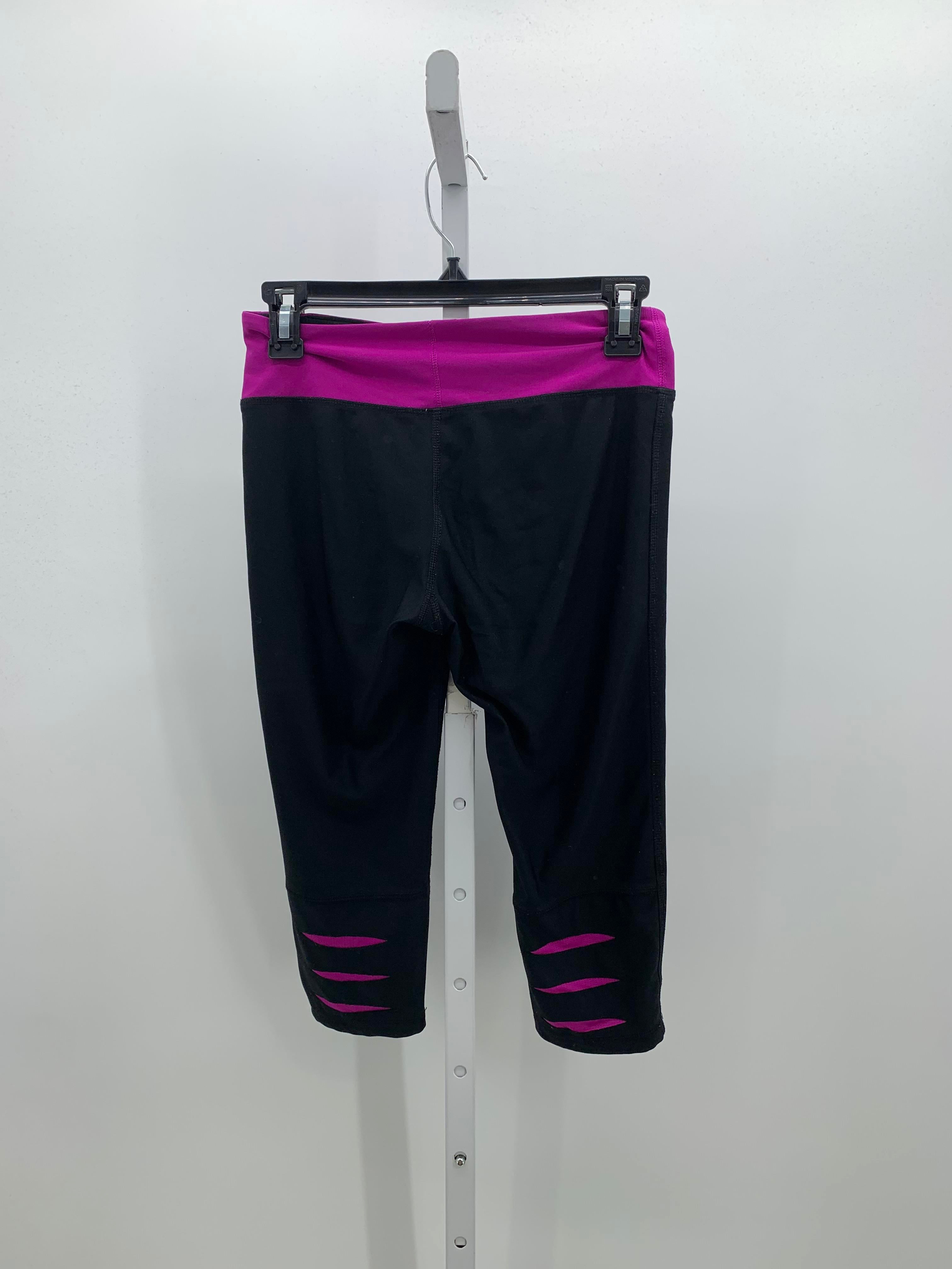 RB Size Small Misses Capri Pants