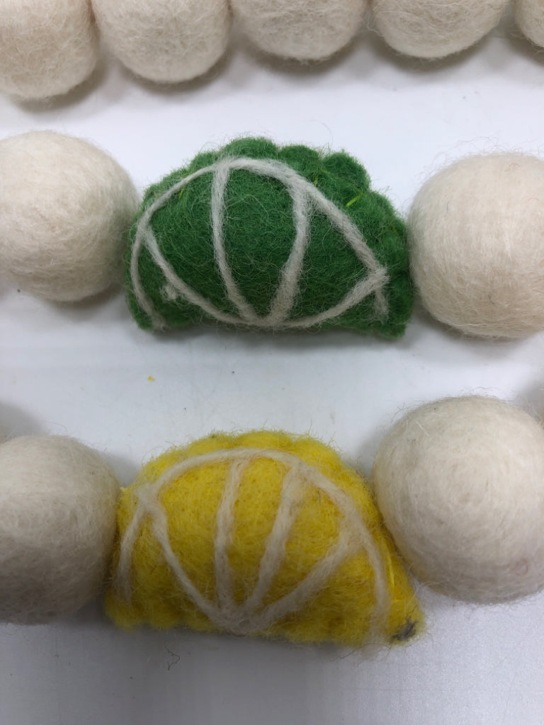 FELT LEMON AND LIME GARLAND.