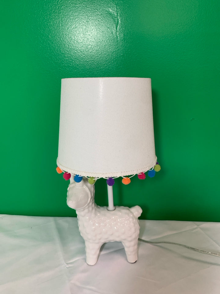 WHITE LLAMA LAMP W POP POM SHADE.