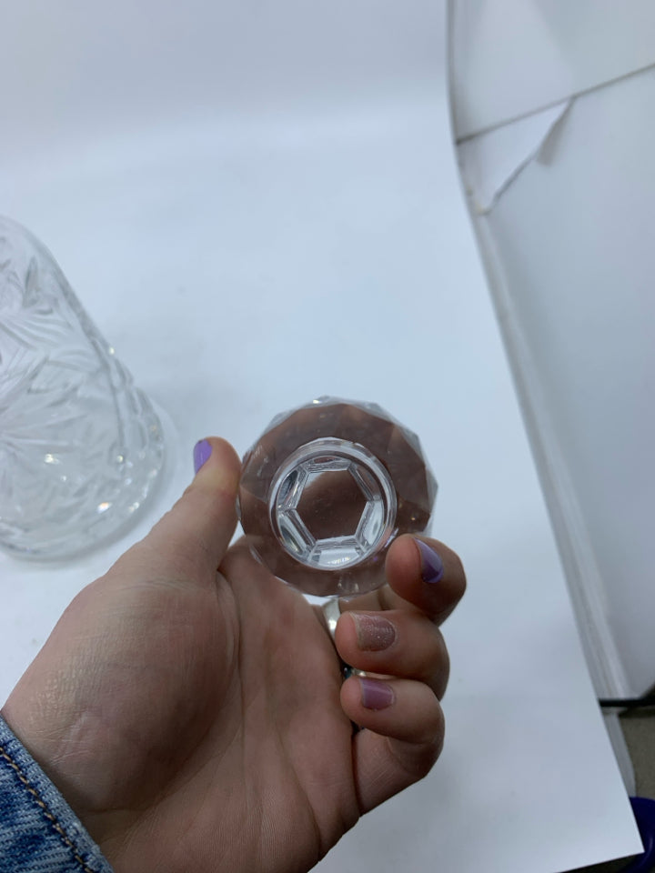 CRYSTAL DECANTER STAR DETAILS AND LARGE BALL STOPPER.