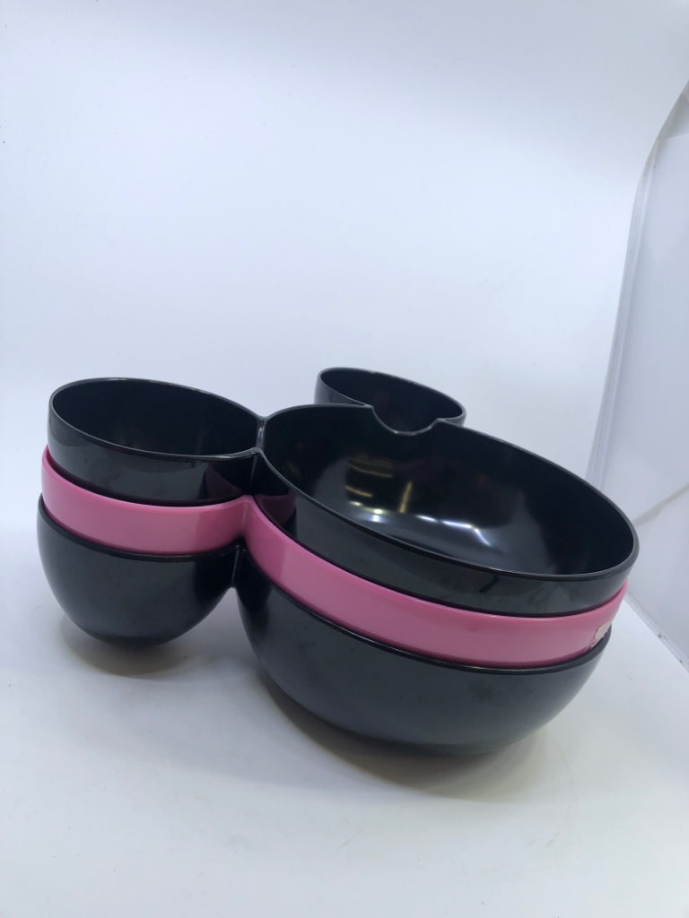 3 PINK AND BLACK MELAMINE MIKEY AND MINNIE BOWLS.