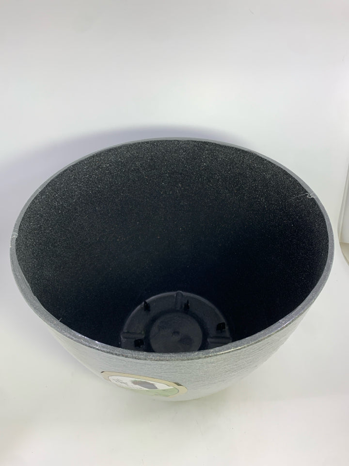 GREY PLASTIC PLANTER.