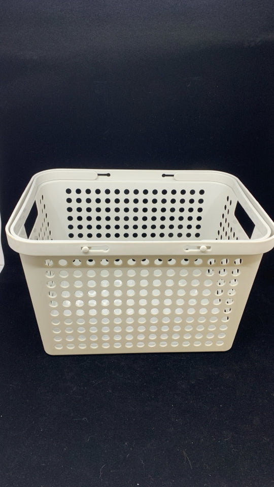 GREY PLASTIC STORAGE BIN W/HANDLES.