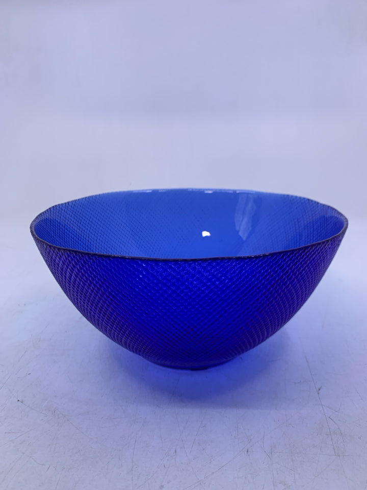 DARK BLUE TEXTURED OUTSIDE SERVING BOWL 4 "h X 8.